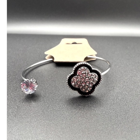Jewelry - Clover Charm Open Cuff Bangle‎ Bracelet Rhinestone Crystal Silver Tone